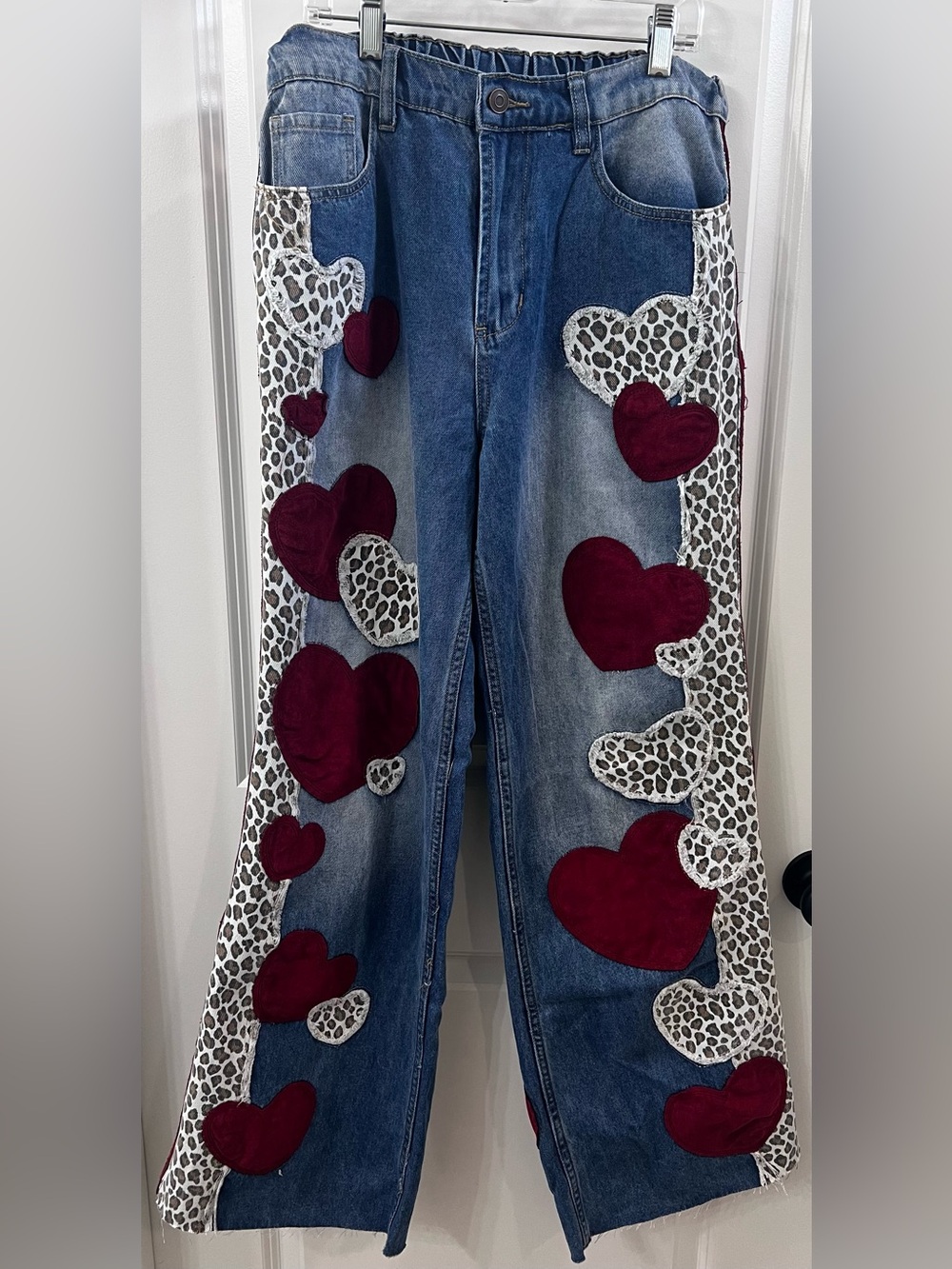 NWT OH Jeans Women's Jeans, Hali Washed Heart Leopard Mix, L